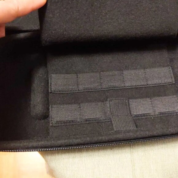 ButterFox Grip Carry Case for Nintendo Switch - Picture 2 of 4